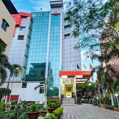 Republic Hotel Patna  Luaran gambar