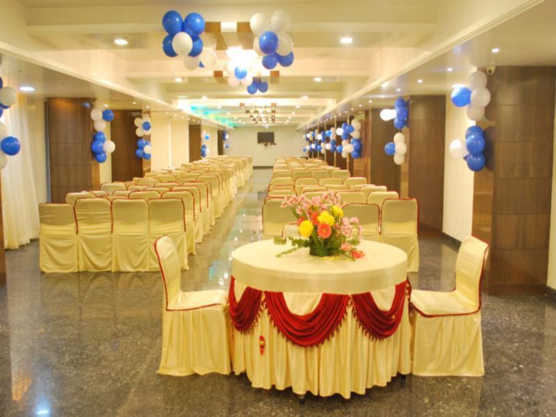 Republic Hotel Patna  Luaran gambar