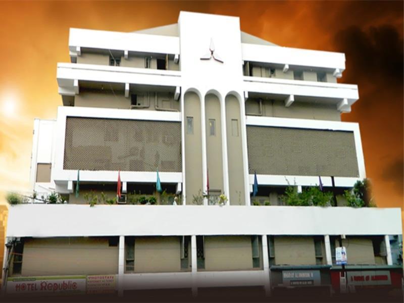 Republic Hotel Patna  Luaran gambar