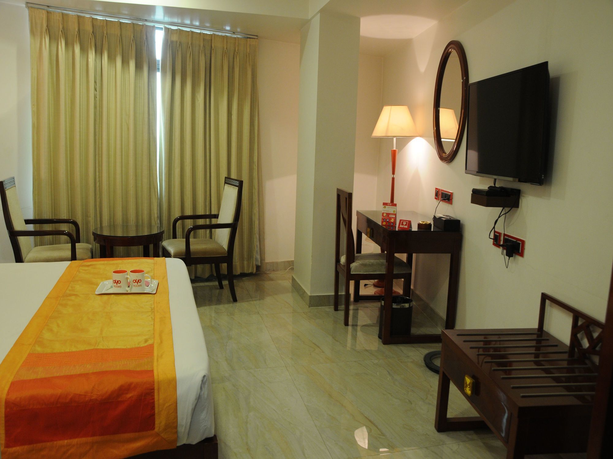 Republic Hotel Patna  Luaran gambar